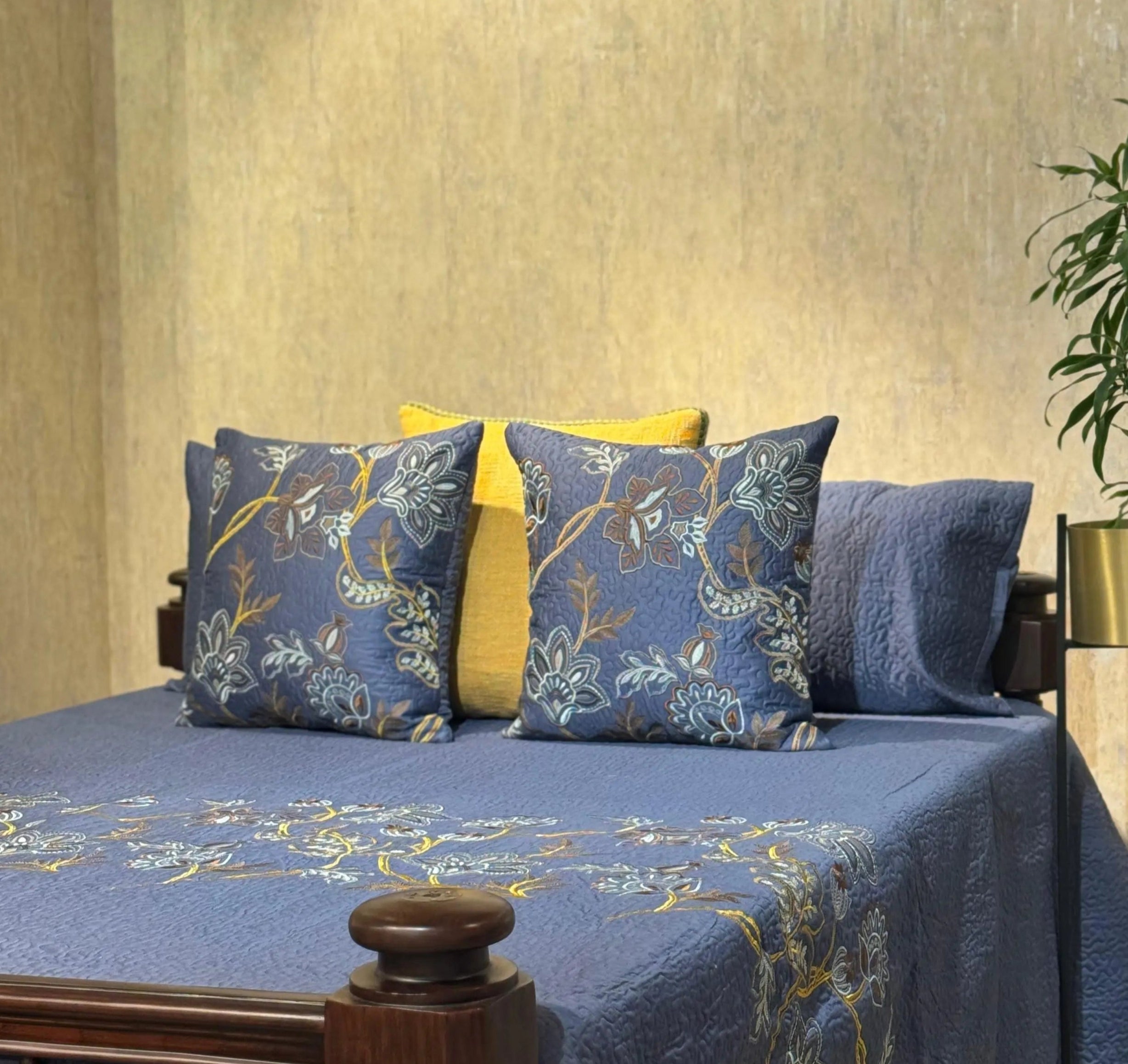 PREMIUM COTTON MULTITHREAD EMBROIDERY BEDCOVER 5PC SET