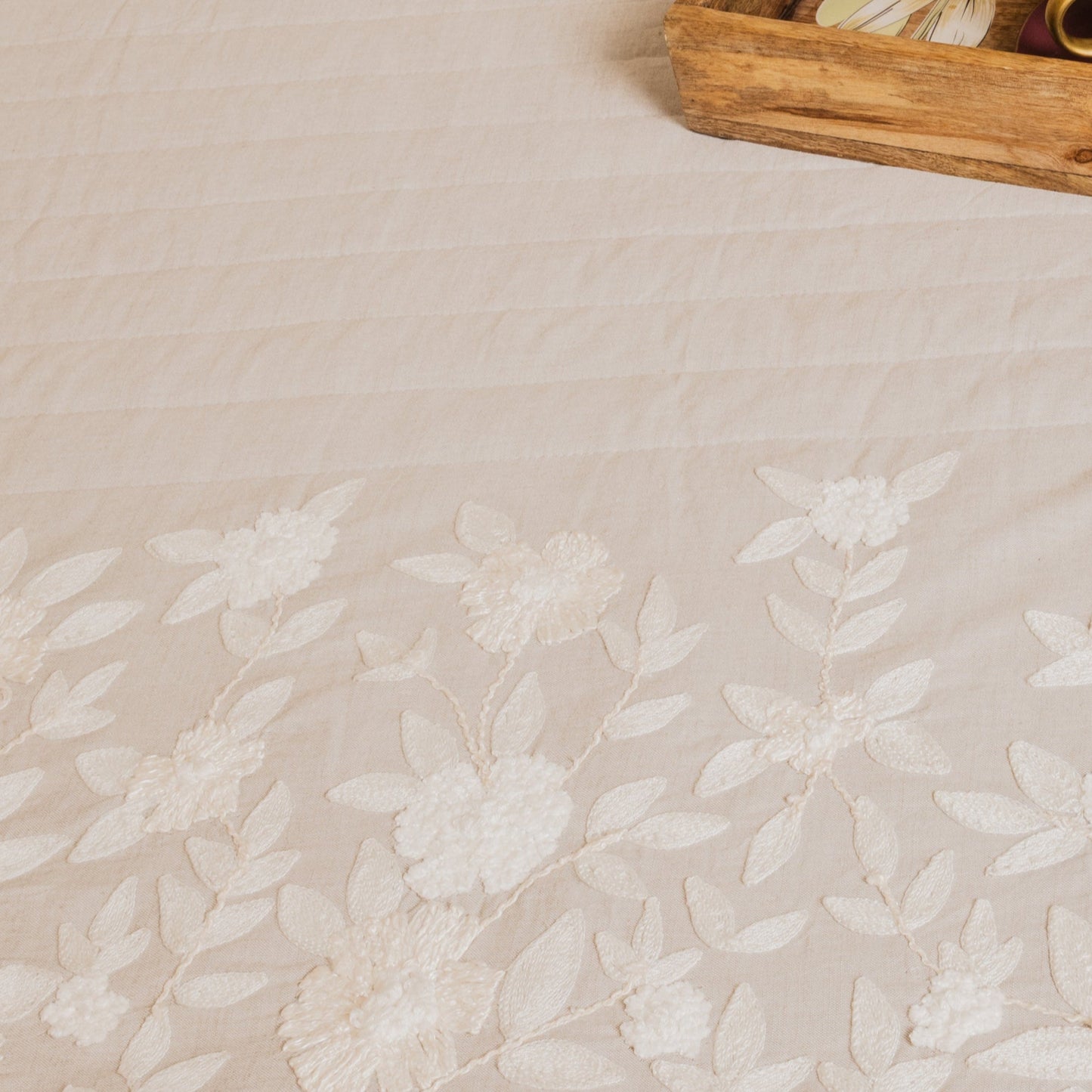 Premium Quilted cotton bedcover with ceramish white embroidery 5pcs Set [B0019]