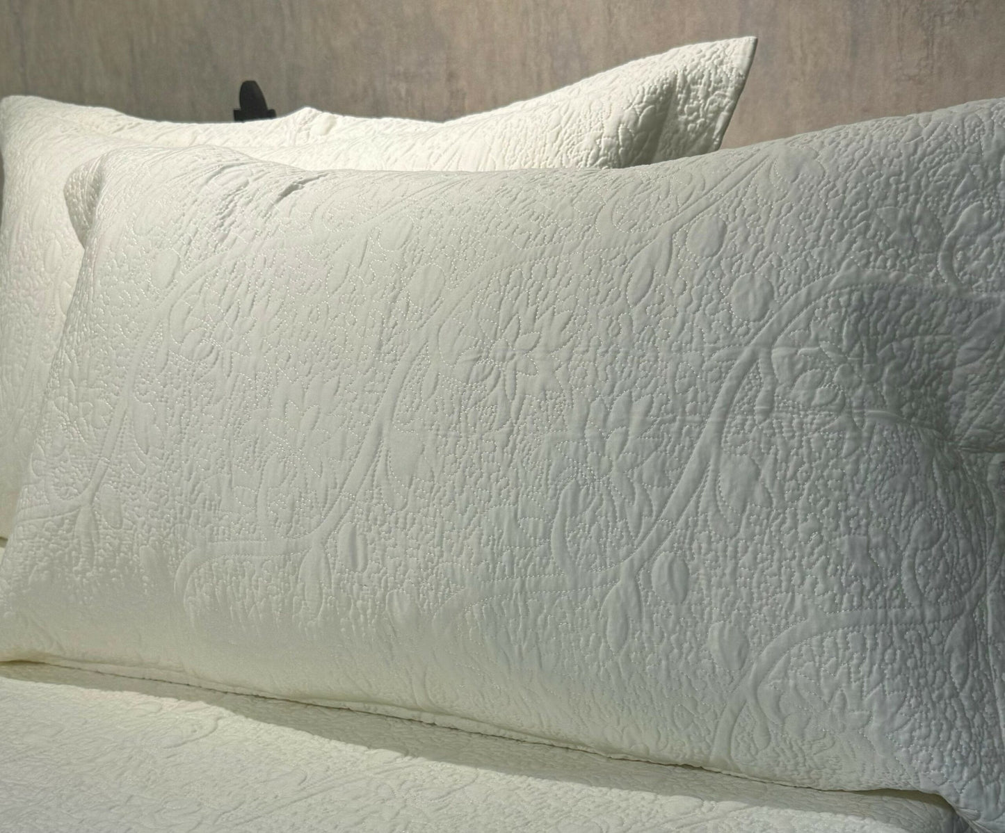 TENCEL BED COVER (WITH 2 PILLOW COVER)