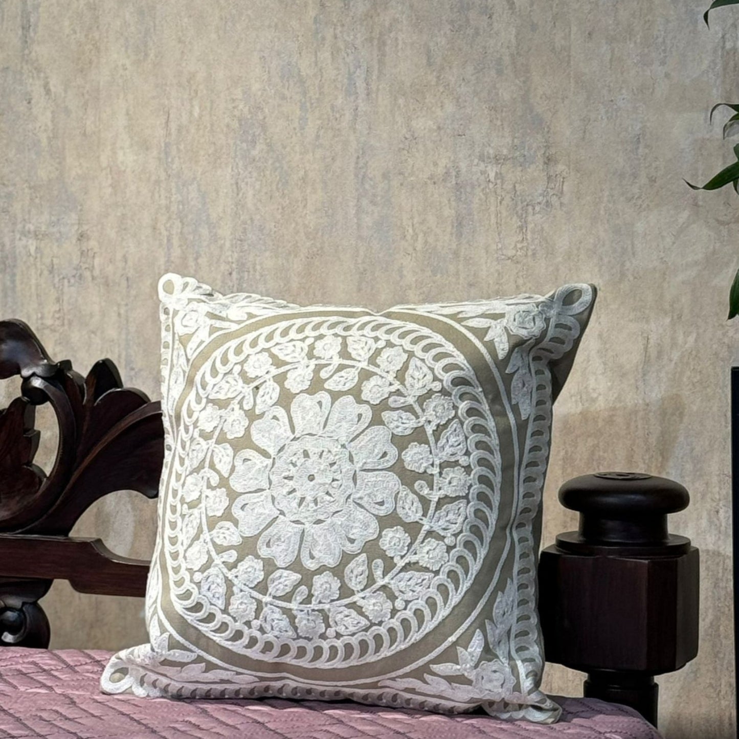 WHITETHREAD WITH FLORA EMBROIDERED CUSHION COVER (18x18) [Cc0041]