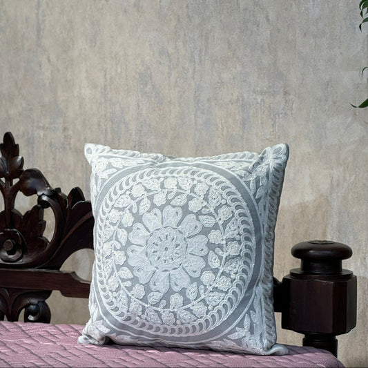 WHITETHREAD WITH FLORA EMBROIDERED CUSHION COVER (18x18) [Cc0040]